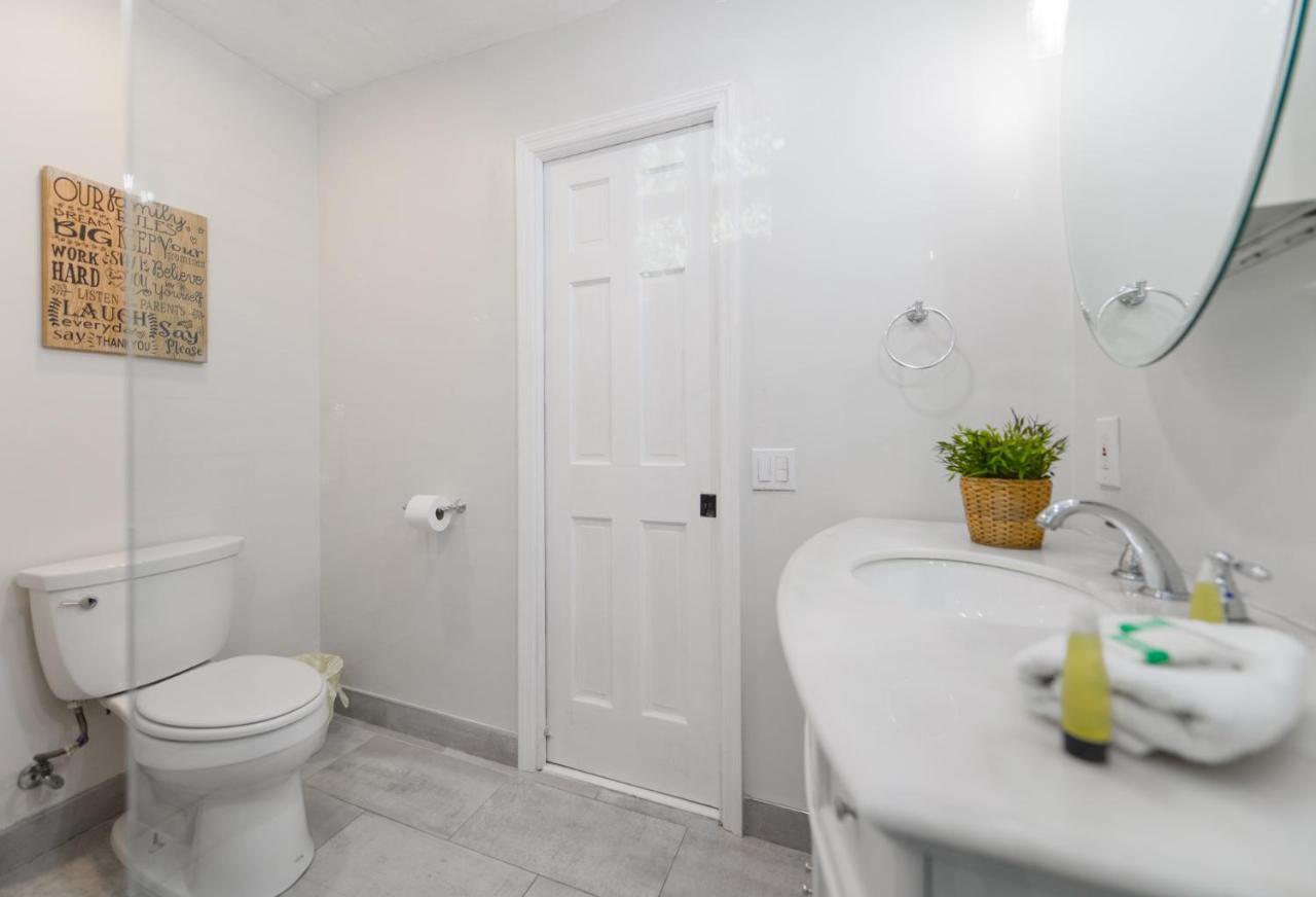 Amazing 3Br House 5 Minutes From Marlins Park Villa Маями Екстериор снимка
